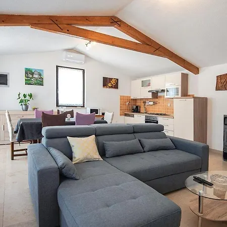 Martinetinka Holiday home *