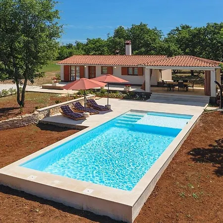 Holiday home Martinetinka *