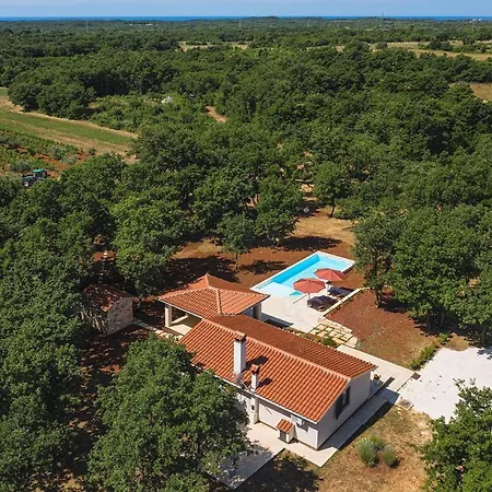Martinetinka Holiday home