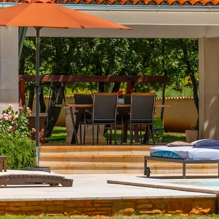 Вилла Martinetinka