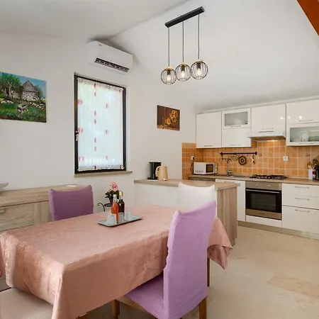 Вилла Martinetinka *