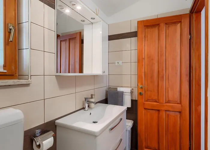 Martinetinka Villa *